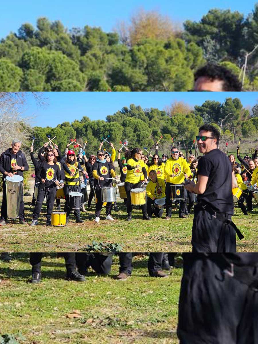 Actuación de batucada al aire libre en evento privado